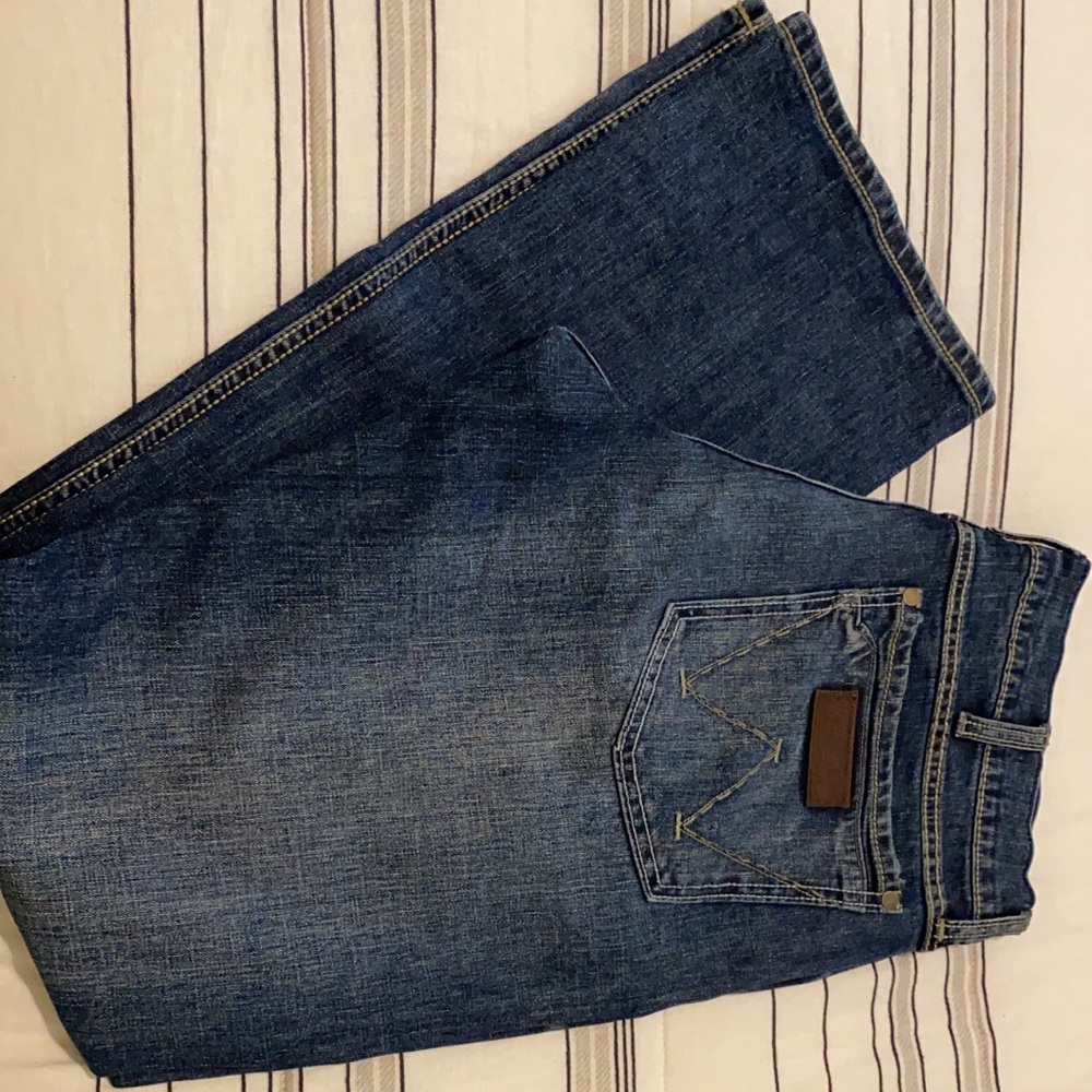 Wrangler Retro Slim Boot. Men’s.